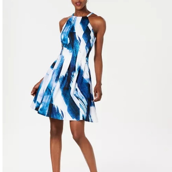 Vince Camuto Dresses & Skirts - Vince Camuto Halter Style Scuba Dress with Pockets - White, Blue - Size 8